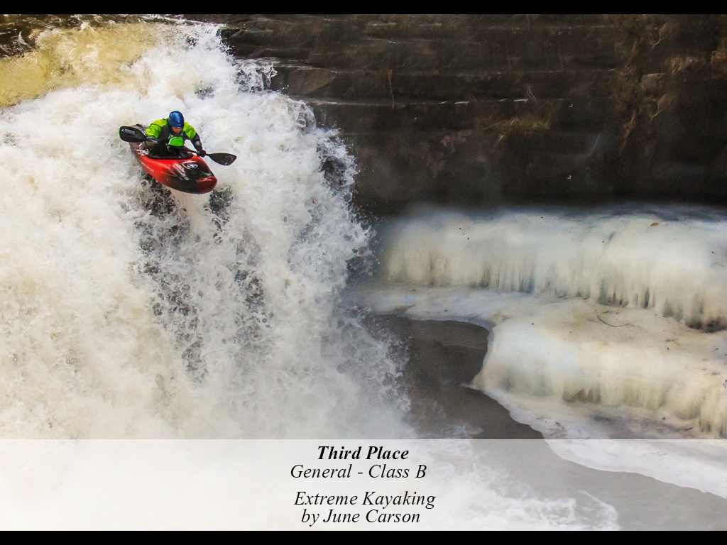 2GB7-201510-B-G-EXTREME_KAYAKING-470.JPG